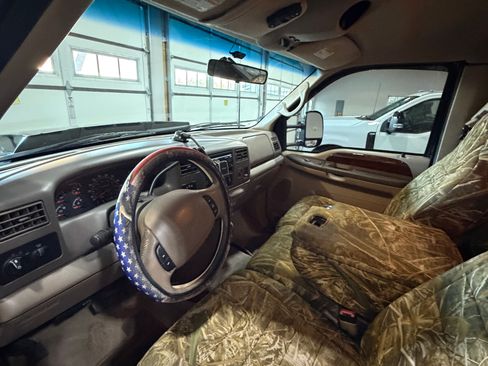 Used 2000 Ford F250 4x4 SuperCab Super Duty image 9