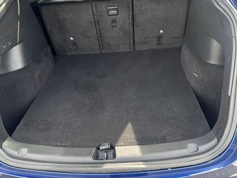 Used 2021 Tesla Model Y Long Range image 13