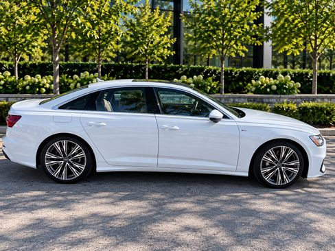 Used 2019 Audi A6 3.0T Premium Plus w/ Premium Plus Package AWD/4WD image 4