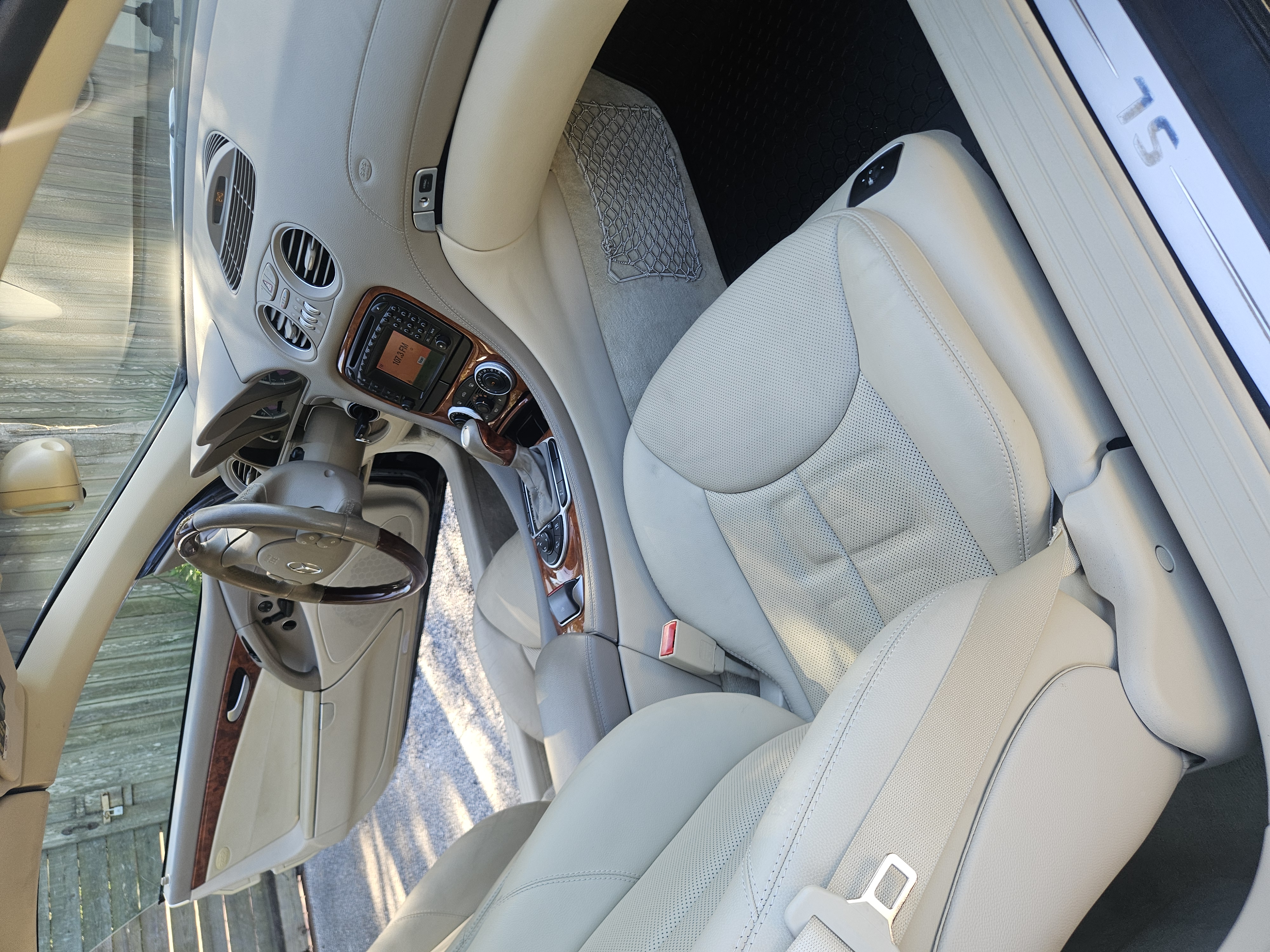 Used 2004 Mercedes-Benz SL 500 image 11