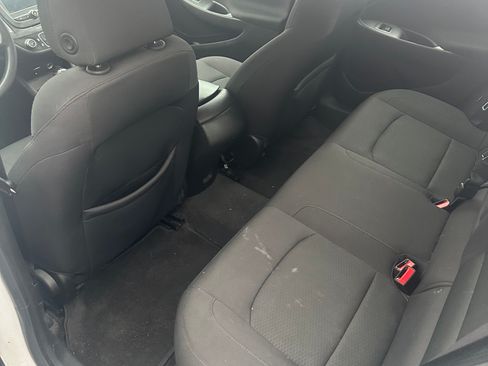 Used 2017 Chevrolet Malibu LS FWD image 10