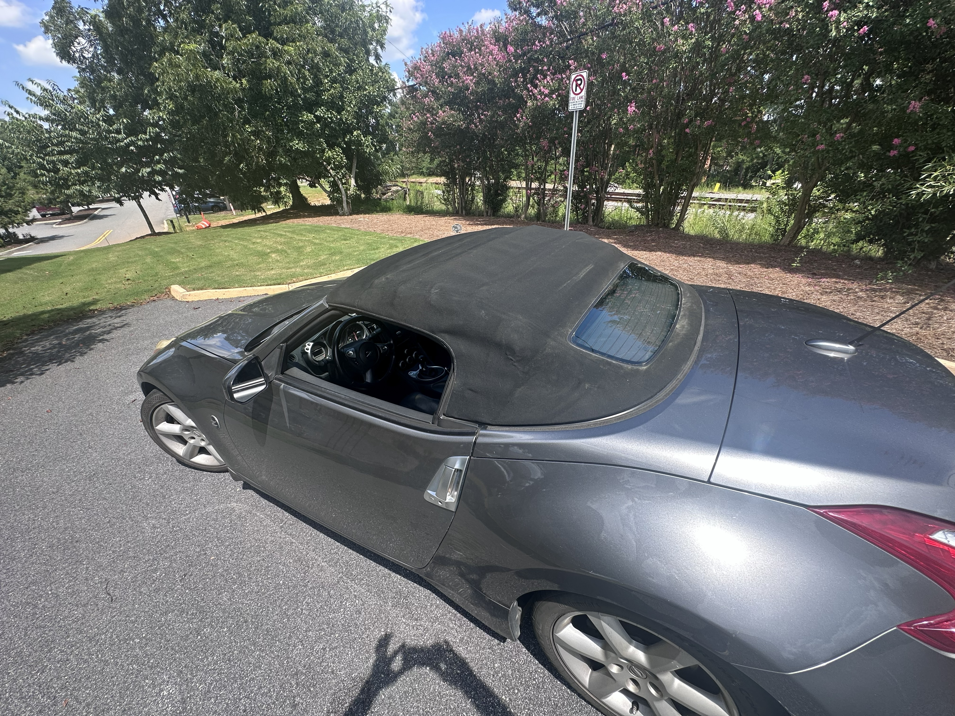 Used 2012 Nissan 370Z Touring RWD image 15