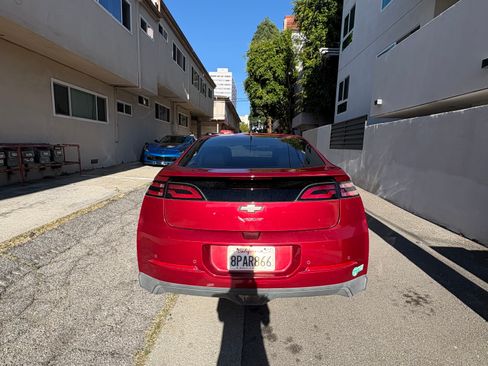 Used 2013 Chevrolet Volt Premium w/ Premium Trim Package image 6