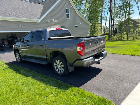 Used 2014 Toyota Tundra Limited w/ Limited Premium Package AWD/4WD image 6
