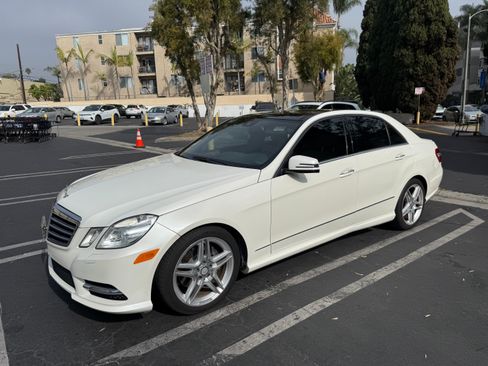 Used 2013 Mercedes-Benz E 350 Sedan image 2