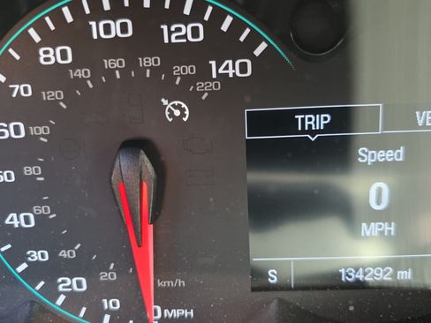 Used 2019 Chevrolet Trax LS w/ Tint and Cruise Package FWD image 10