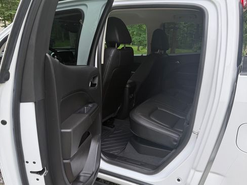 Used 2020 Chevrolet Colorado ZR2 w/ LPO, Power Package AWD/4WD image 17