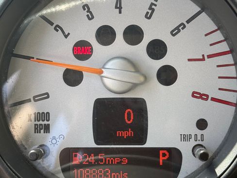 Used 2014 MINI Cooper Countryman FWD image 4
