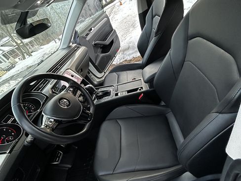 Used 2019 Volkswagen Arteon SE image 8