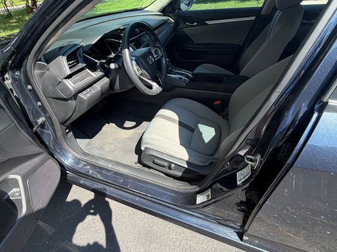 Used 2020 Honda Civic EX image 8