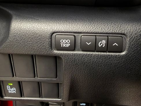 Used 2014 Lexus IS 250 image 18