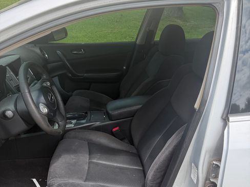 Used 2013 Nissan Maxima 3.5 S FWD image 2