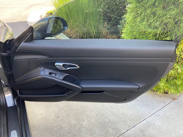 Used 2014 Porsche Cayman RWD image 18