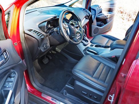 Used 2015 Ford C-MAX SEL w/ Equipment Group 302A image 10