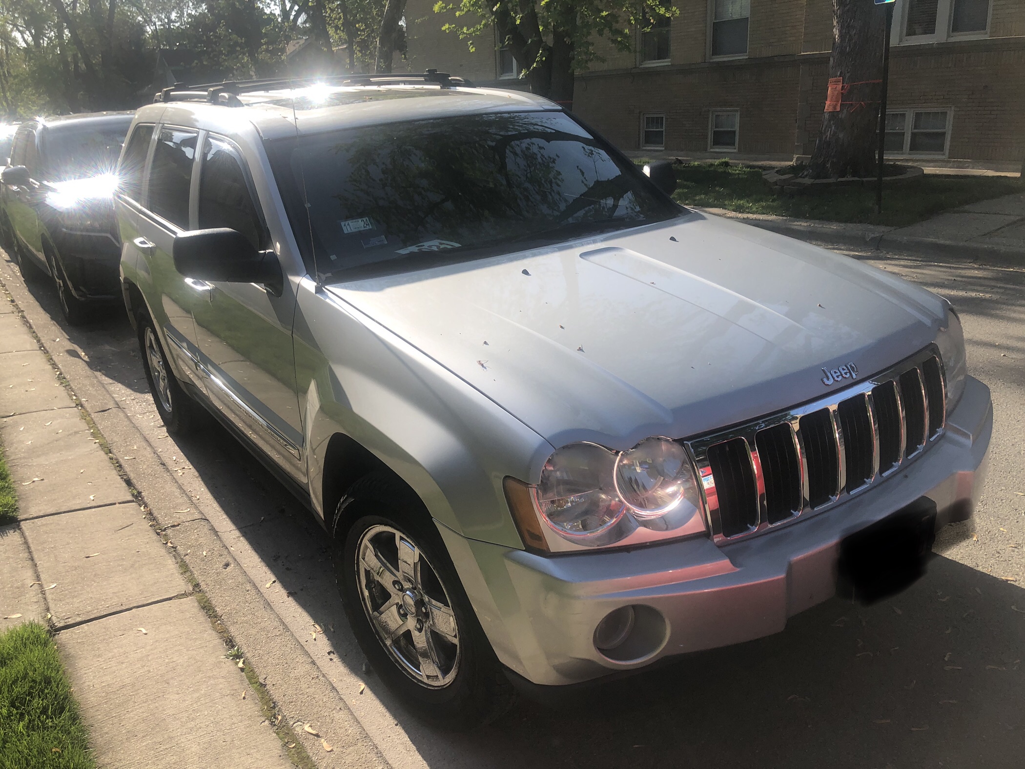 Used 2005 Jeep Grand Cherokee Limited AWD/4WD image 2