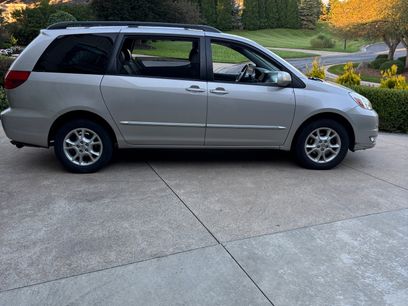 Used 2005 Toyota Sienna XLE Limited