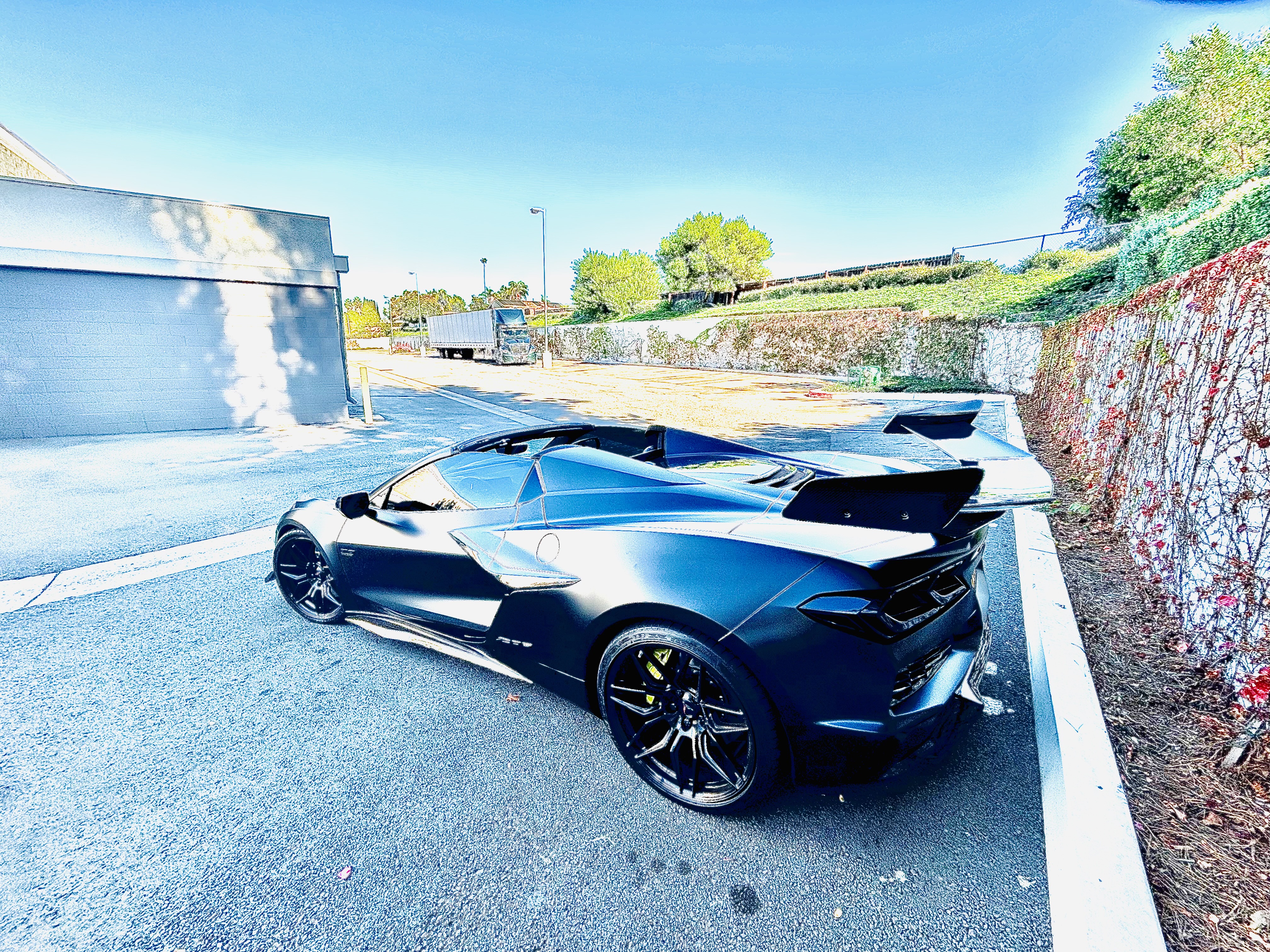 Used 2023 Chevrolet Corvette Z06 RWD image 22