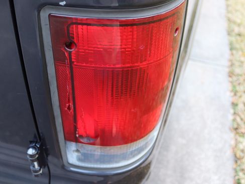 Used 2001 Ford Excursion Limited image 14