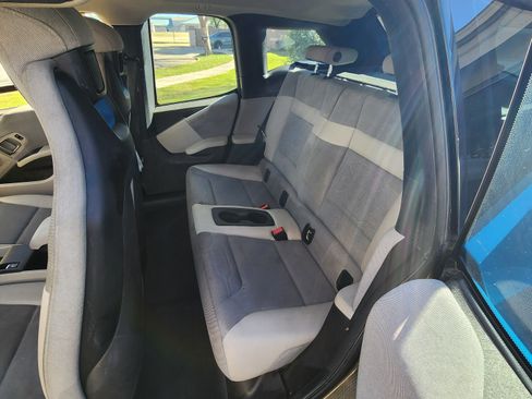 Used 2017 BMW i3 Hatchback 4D image 6