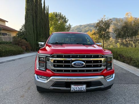 Used 2021 Ford F150 Lariat w/ Equipment Group 502A High RWD image 4