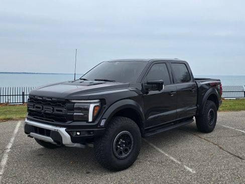 Used 2025 Ford F150 Raptor image 1