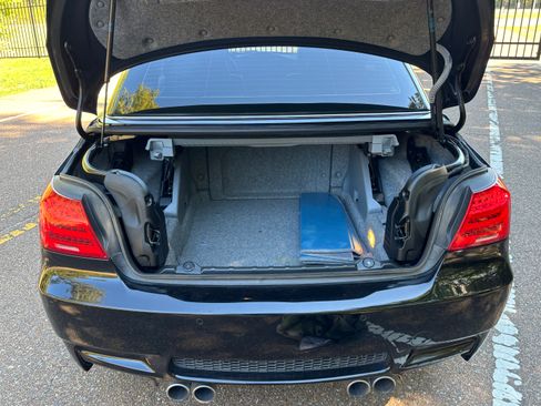 Used 2012 BMW M3 Convertible image 16