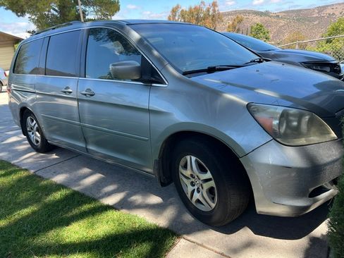 Used 2005 Honda Odyssey EX-L image 7