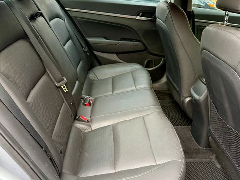 Used 2017 Hyundai Elantra Limited w/ Limited Ultimate Package 09 image 11