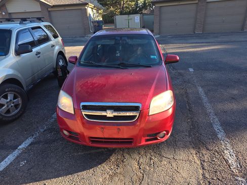 Used 2011 Chevrolet Aveo LT image 4