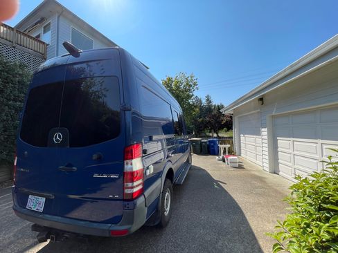 Used 2016 Mercedes-Benz Sprinter 2500 image 5