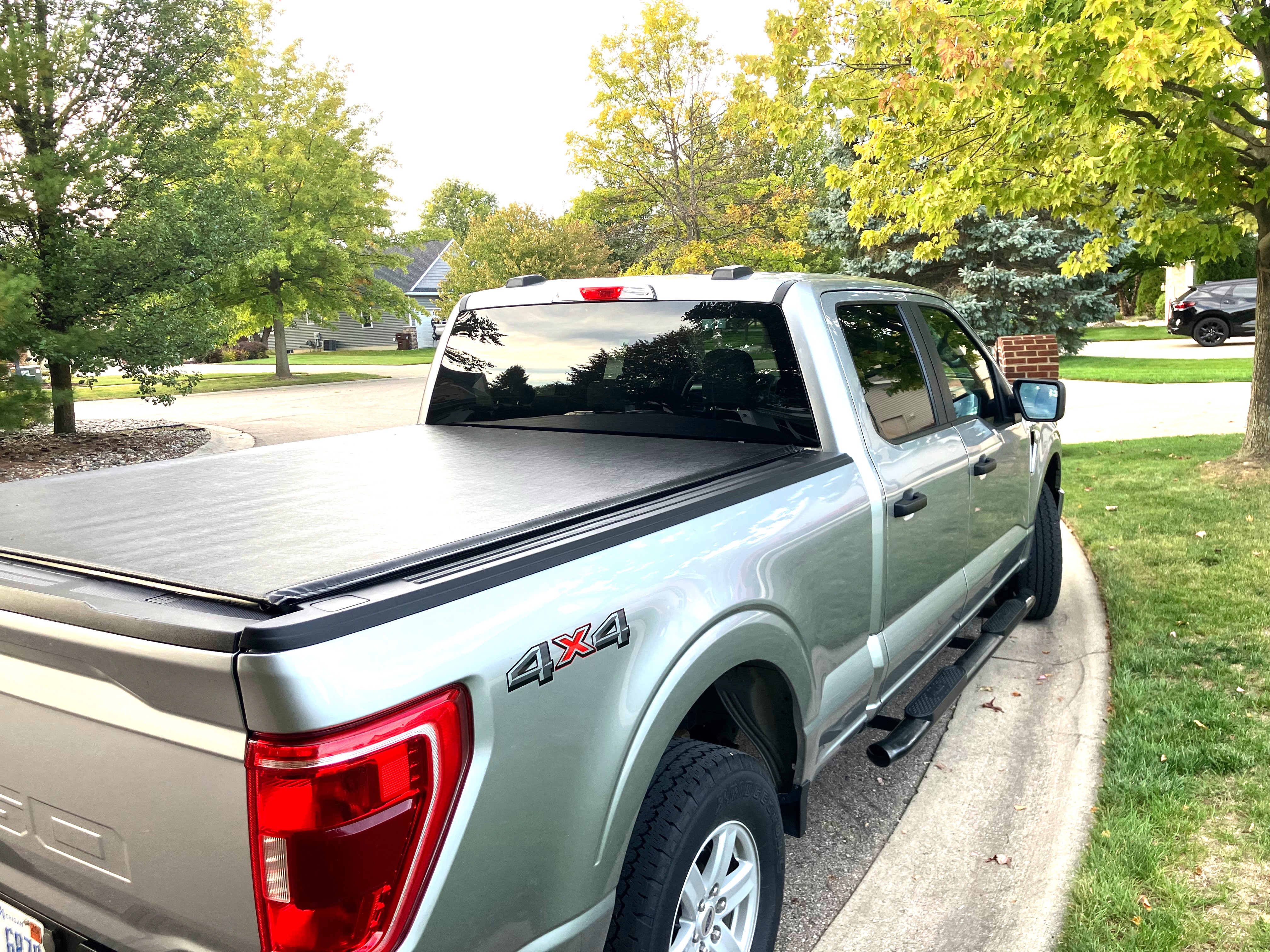 Used 2023 Ford F150 XLT w/ Trailer Tow Package AWD/4WD image 4