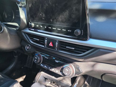 Used 2023 Kia Forte GT-Line w/ GT-Line Technology Package image 4