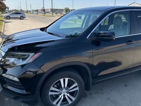 Used 2016 Honda Pilot EX image 1