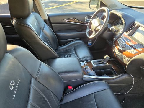 Used 2013 INFINITI JX35 35 Sport Utility 4D w/ Premium Pkg image 6