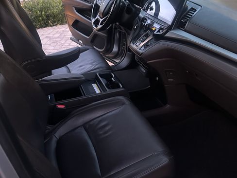Used 2018 Honda Odyssey EX-L image 14