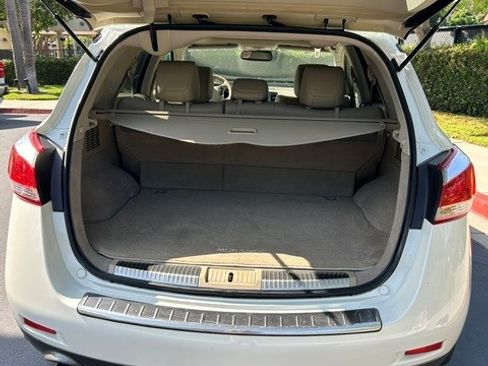 Used 2011 Nissan Murano LE w/ Navigation Pkg AWD/4WD image 13