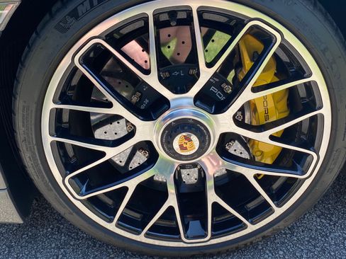 Used 2015 Porsche 911 Turbo S image 10