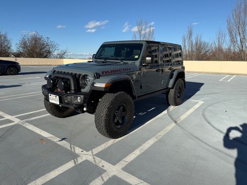 Used 2024 Jeep Wrangler Unlimited Rubicon image 4