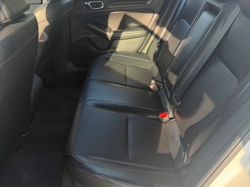 Used 2022 Honda Civic EX-L image 17