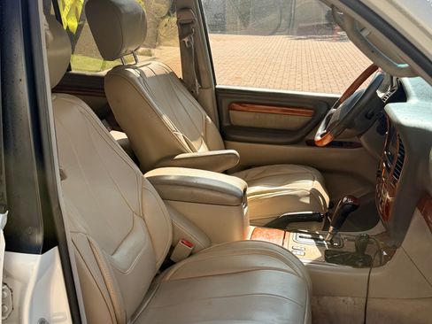 Used 2000 Lexus LX 470 4WD image 11