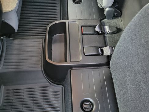 Used 2018 Toyota Tacoma SR5 image 14