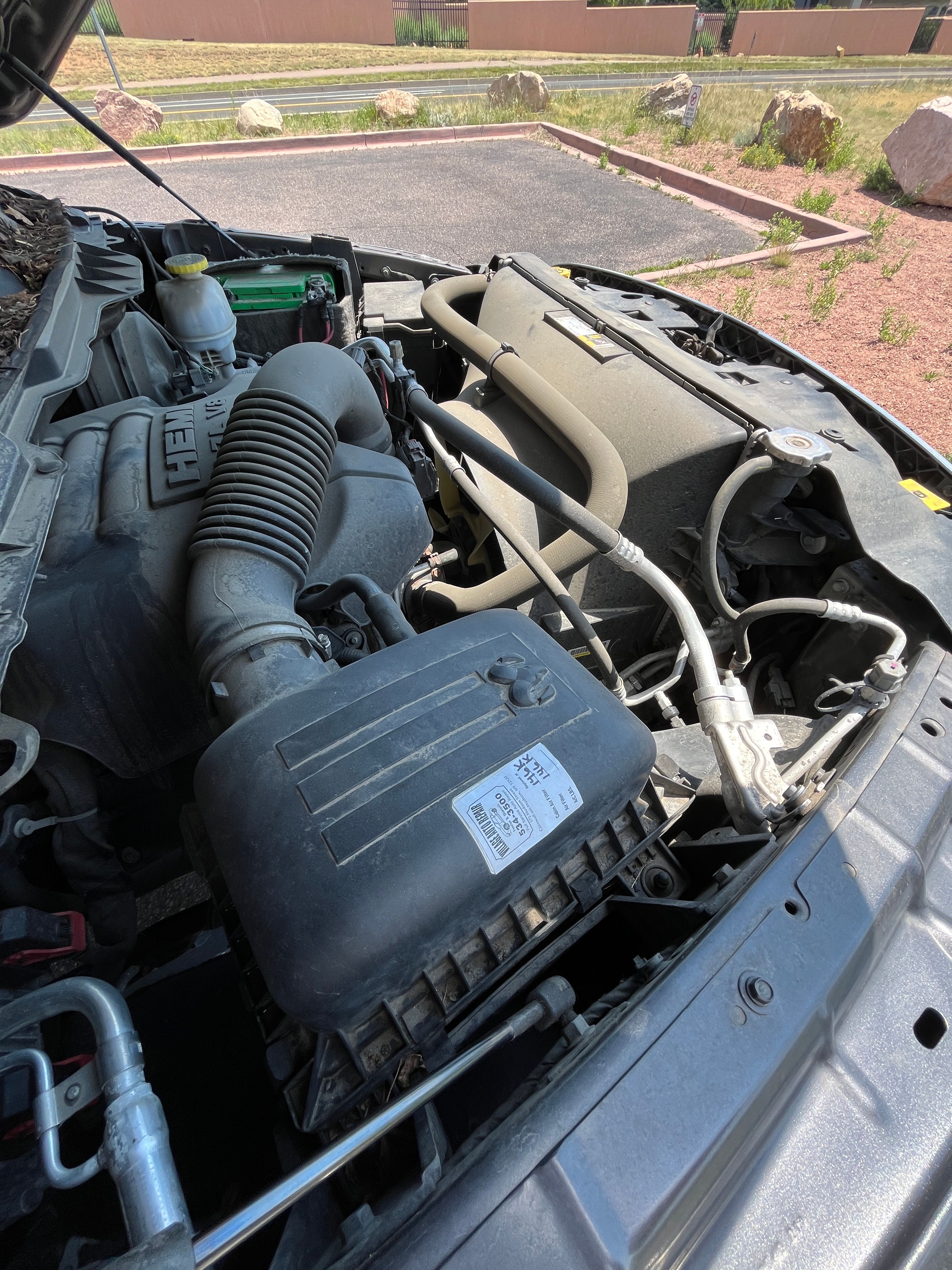 Used 2019 RAM 1500 Classic SLT AWD/4WD image 13