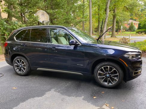 Used 2017 BMW X5 xDrive35i AWD/4WD image 1