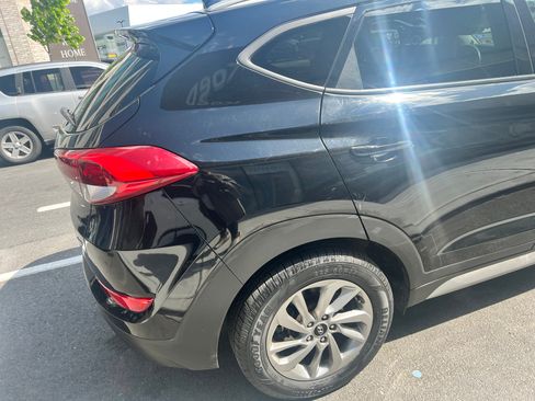 Used 2017 Hyundai Tucson SE Plus w/ Cargo Package image 6