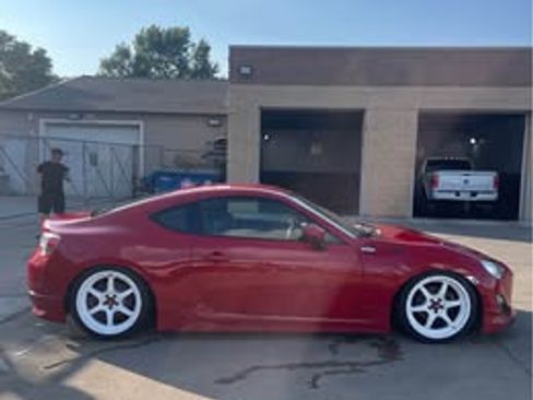 Used 2013 Scion FR-S Coupe 2D image 9