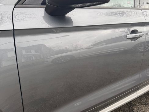 Used 2018 Audi Q5 2.0T Premium image 12