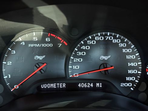 Used 2003 Chevrolet Corvette Convertible w/ Preferred Equipment Group1 image 16