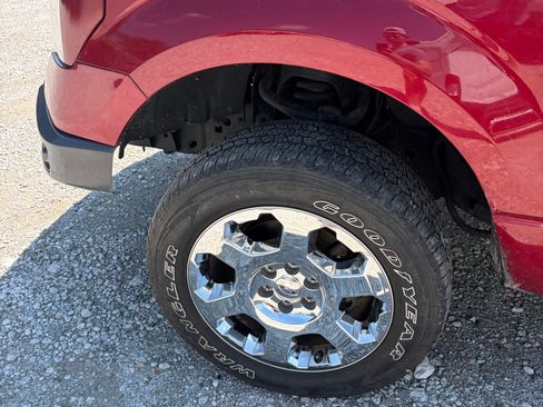 Used 2013 Ford F150 XLT w/ Luxury Equipment Group AWD/4WD image 11
