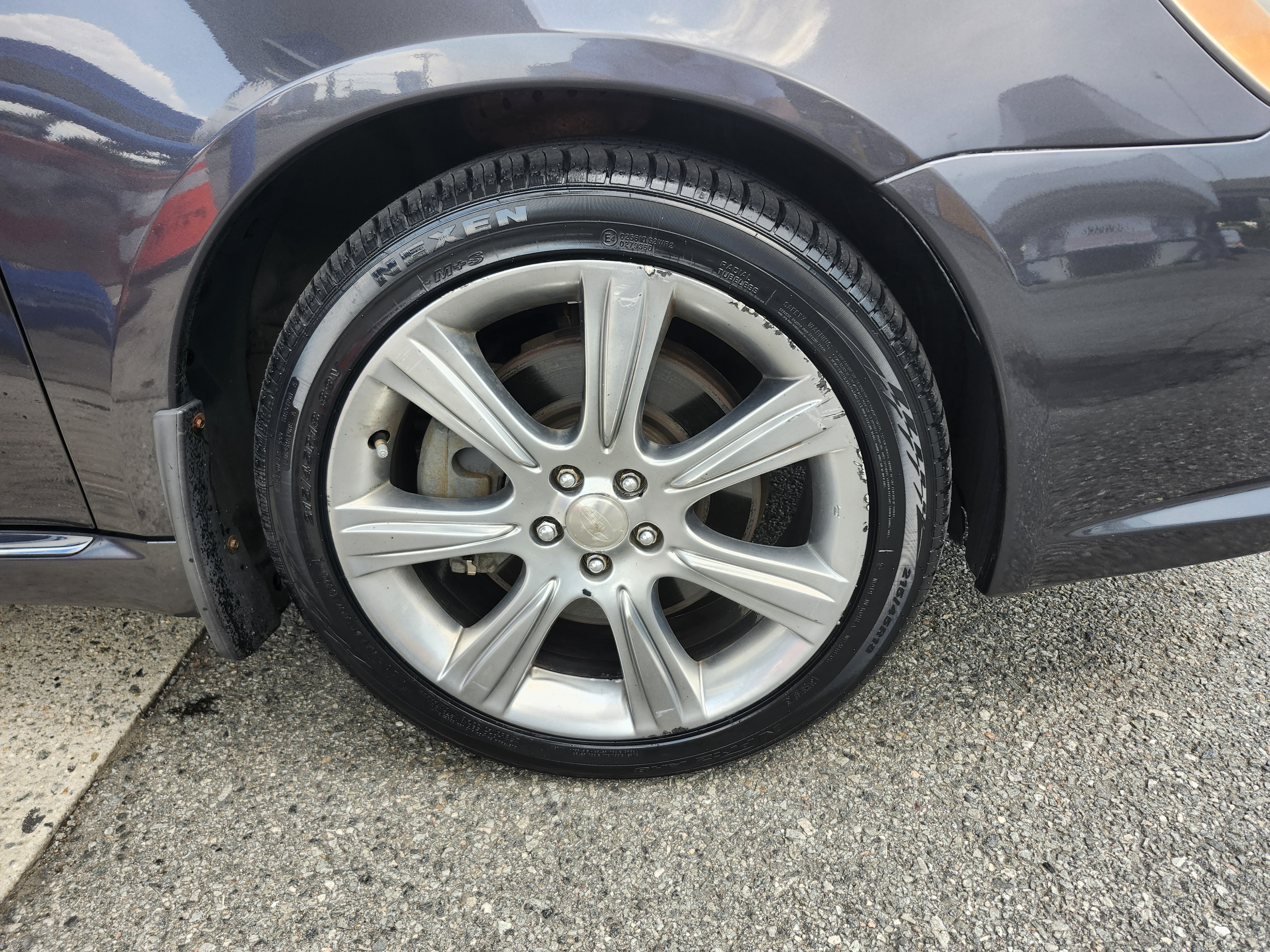 Used 2009 Subaru Legacy 3.0R Limited AWD/4WD image 4