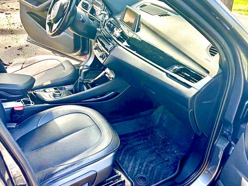 Used 2016 BMW X1 xDrive28i image 6